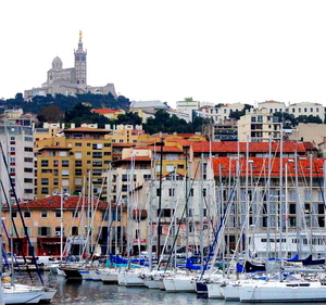 Marseille church & boats.JPG